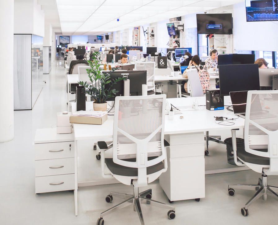 Airport office central control