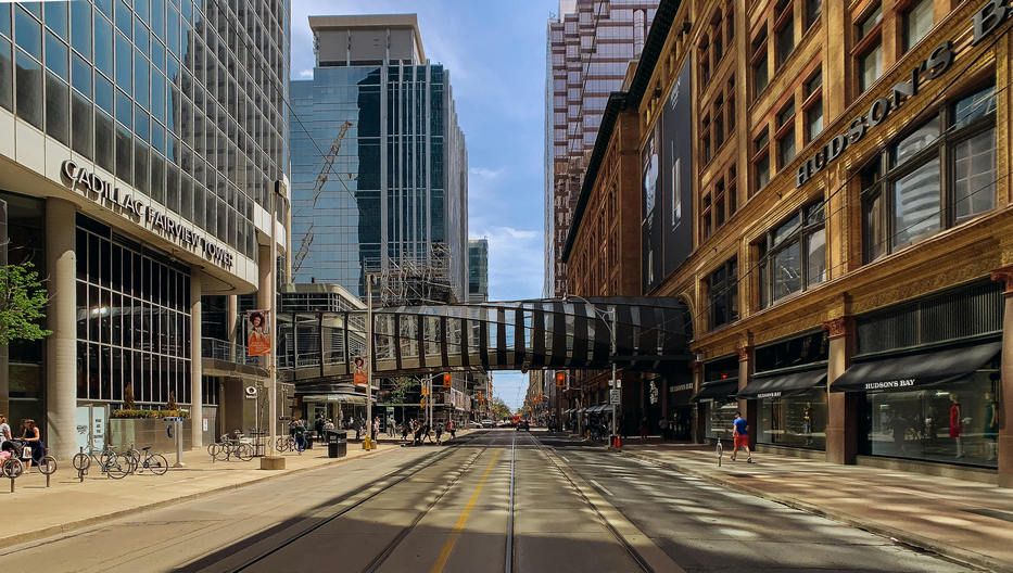 Speakers and intercom for public spaces communication